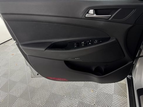 Used 2017 Hyundai Tucson Limited w/ Limited Ultimate Package 03 FWD image 10