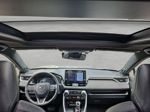 Used 2021 Toyota RAV4 XSE w/ Premium Package AWD/4WD image 33