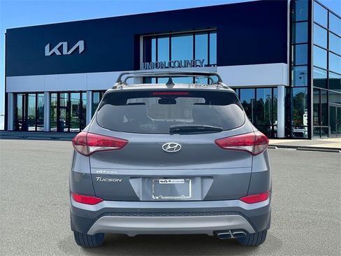 Used 2018 Hyundai Tucson Value image 10
