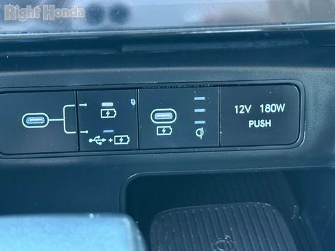 Used 2025 Hyundai Tucson SEL image 24