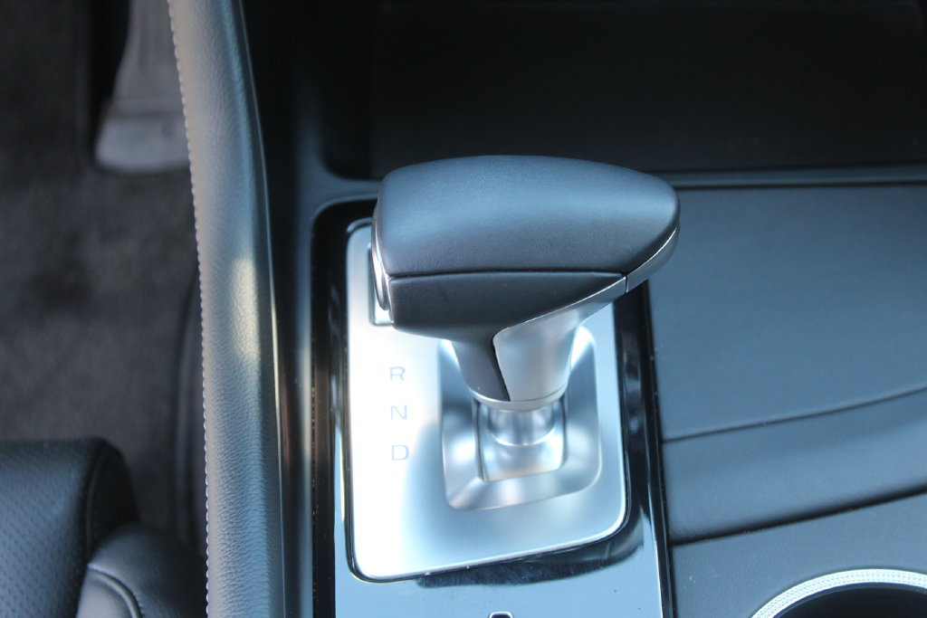 Used 2023 Genesis G70 2.0T AWD/4WD image 19