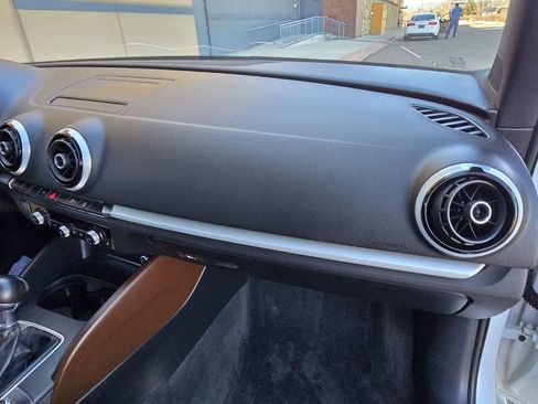 Used 2016 Audi A3 1.8T Premium image 28