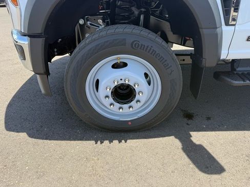 New 2026 Ford F550 2WD Regular Cab Super Duty image 17