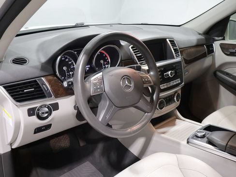 Used 2013 Mercedes-Benz ML 350 BlueTEC 4MATIC image 16