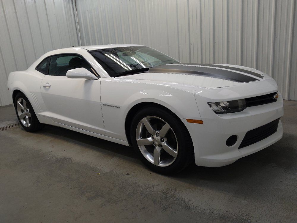 Used 2015 Chevrolet Camaro LT w/ 1LT Preferred Package RWD image 11