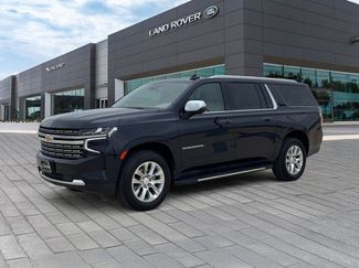 Used 2024 Chevrolet Suburban Premier RWD video 1