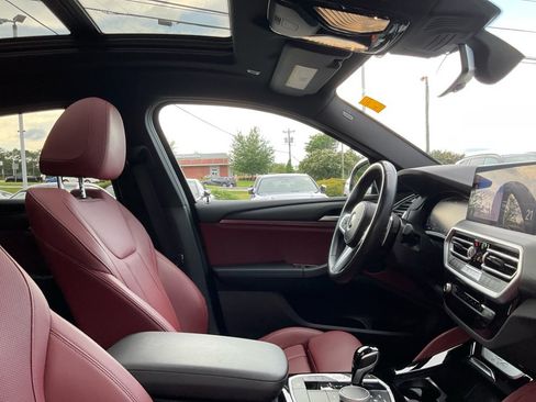 Used 2023 BMW X4 xDrive30i w/ M Sport Package AWD/4WD image 30