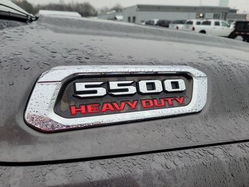 Used 2020 RAM 5500 Tradesman w/ Chrome Appearance Group image 25