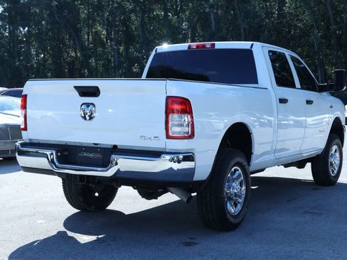 Used 2022 RAM 2500 Tradesman w/ Chrome Appearance Group image 4