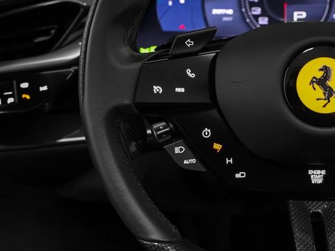 Used 2023 Ferrari SF90 Spider image 55