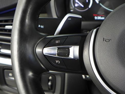 Used 2018 BMW X5 xDrive40e image 30