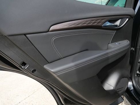 Used 2023 Buick Envision Avenir AWD/4WD image 15