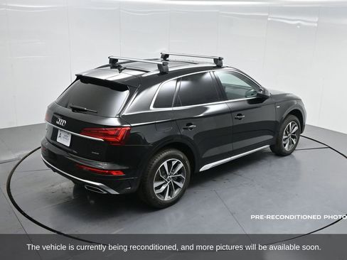 Used 2024 Audi Q5 2.0T Premium w/ Convenience Package image 56