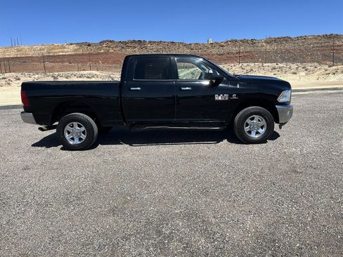 Used 2013 RAM 2500 Big Horn image 2