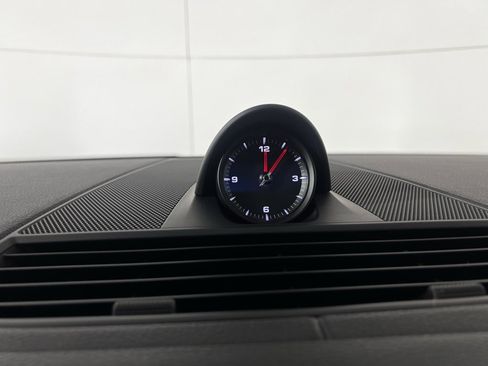 Certified 2019 Porsche Panamera 4 image 31