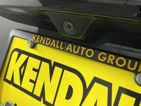 Used 2017 Jeep Grand Cherokee SRT AWD/4WD image 9