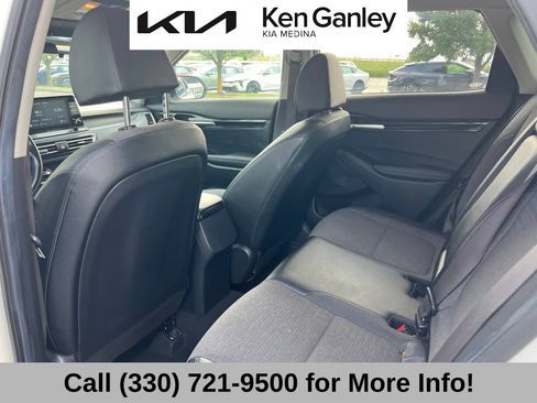 Used 2021 Kia Seltos S AWD/4WD image 46