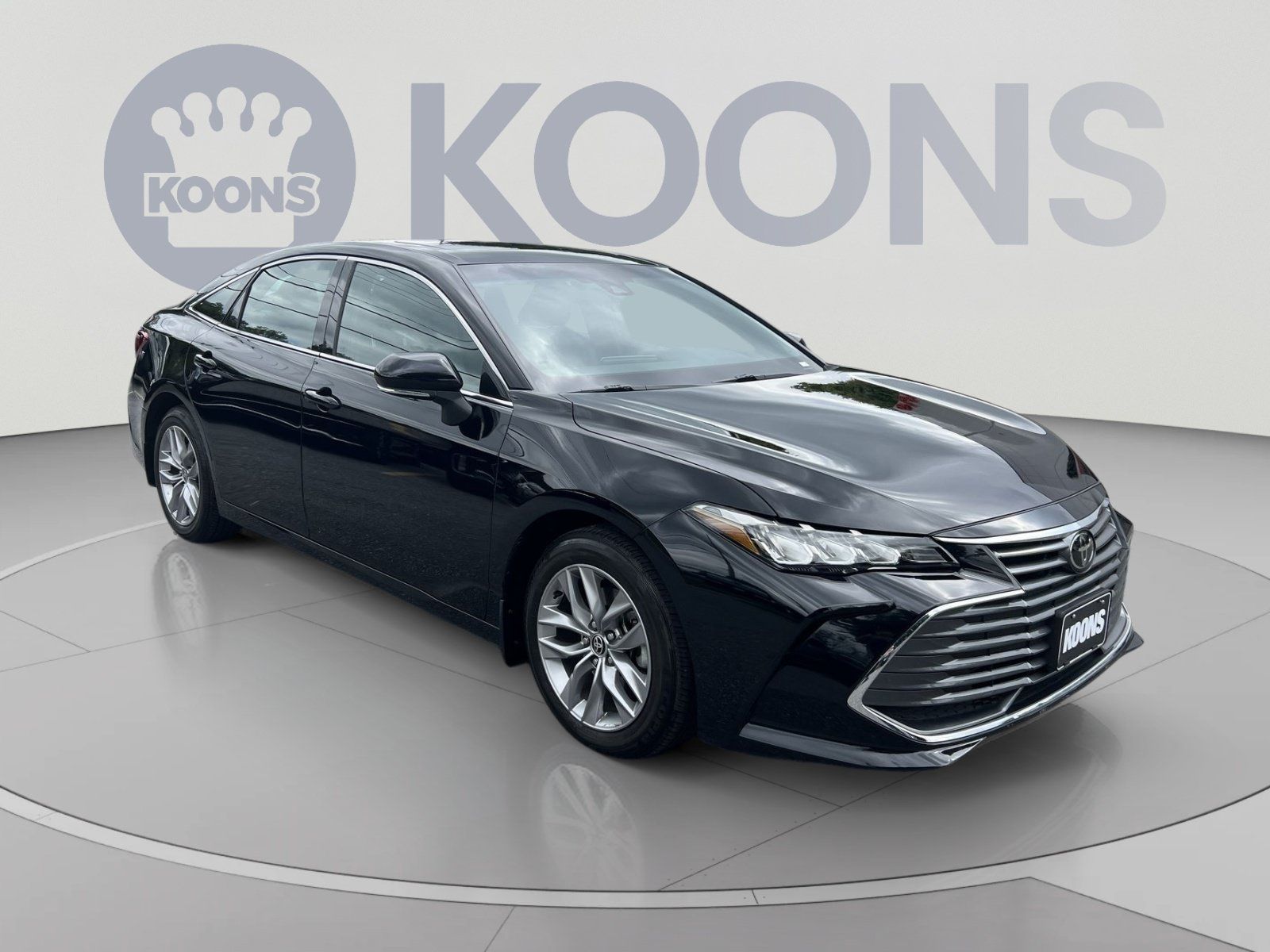 Used 2021 Toyota Avalon XLE w/ Moonroof Package FWD image 10