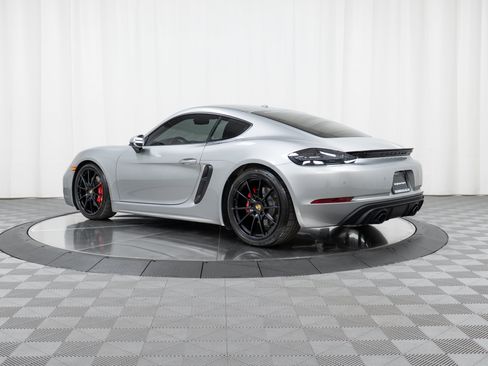 Certified 2025 Porsche 718 Cayman GTS RWD image 3