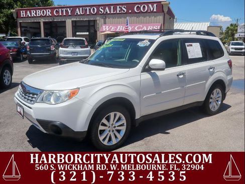 Used 2012 Subaru Forester 2.5X Premium w/ Popular Pkg 1 AWD/4WD image 1