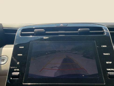 Used 2023 Hyundai Tucson SEL FWD image 18