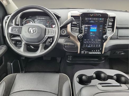Used 2024 RAM 2500 Laramie w/ Safety Group AWD/4WD image 10