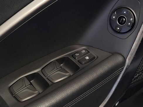 Used 2018 Hyundai Santa Fe Sport w/ 2.0T Ultimate Tech Package 05 FWD image 27