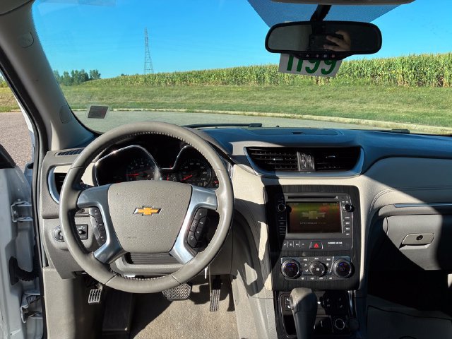 Used 2017 Chevrolet Traverse LT AWD/4WD image 12