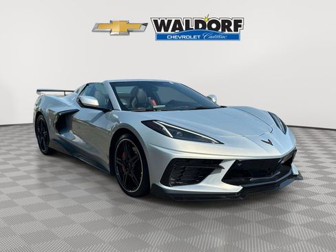 Used 2021 Chevrolet Corvette Stingray Premium Conv w/ Z51 Performance Package RWD image 1