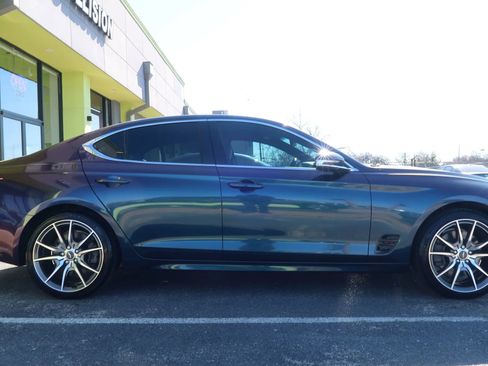 Used 2023 Genesis G70 3.3T image 8