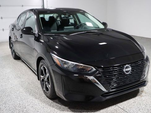 Used 2024 Nissan Sentra SV w/ All-Weather Package FWD image 5
