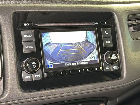 Used 2020 Honda HR-V LX image 27