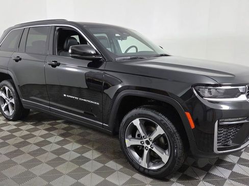 New 2026 Jeep Grand Cherokee Limited image 1