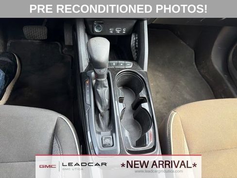 Used 2022 Chevrolet TrailBlazer LT w/ Convenience Package AWD/4WD image 22