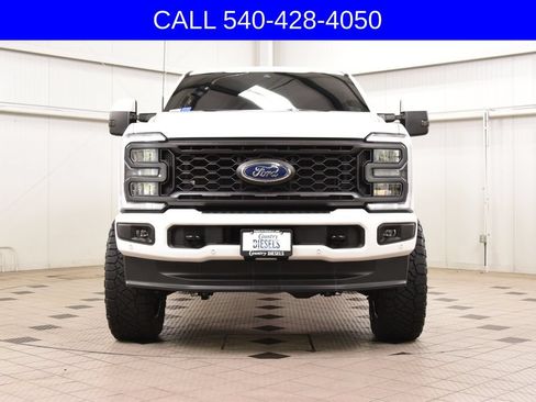Used 2023 Ford F250 Lariat w/ Lariat Ultimate Package AWD/4WD image 2