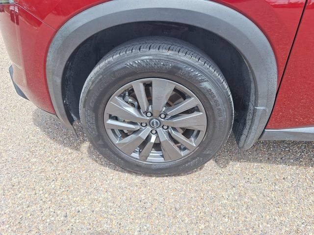 Certified 2024 Nissan Pathfinder SV FWD image 16