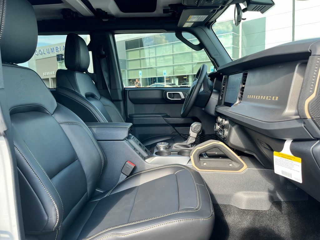 New 2026 Ford Bronco Badlands AWD/4WD image 7