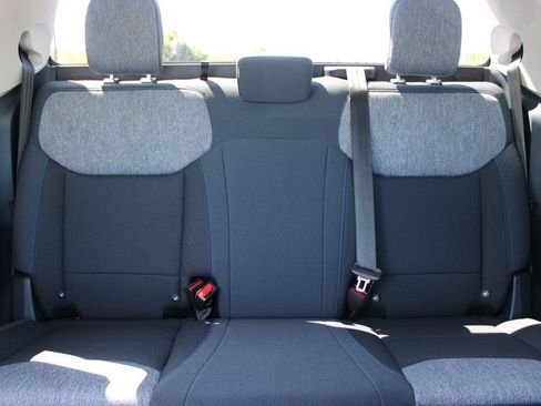 New 2026 Ford Maverick XLT w/ XLT Luxury Package FWD image 12