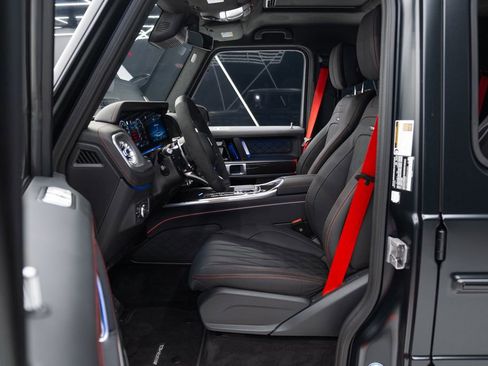 Used 2025 Mercedes-Benz G 63 AMG 4MATIC image 18
