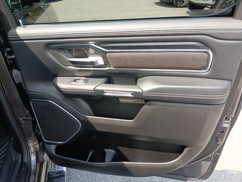 Used 2024 RAM 1500 Laramie image 20