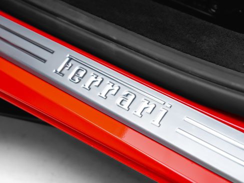 Used 2022 Ferrari F8 Tributo RWD image 42