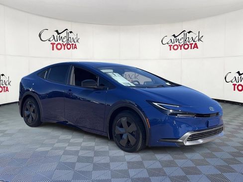 New 2026 Toyota Prius Plug-In Hybrid image 3