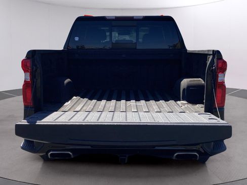 Used 2020 Chevrolet Silverado 1500 RST image 32