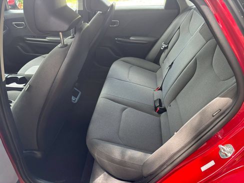 Used 2025 Kia K4 FWD image 21