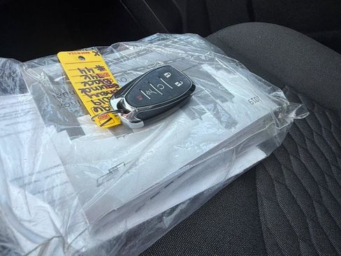 Used 2019 Chevrolet Equinox LT image 22