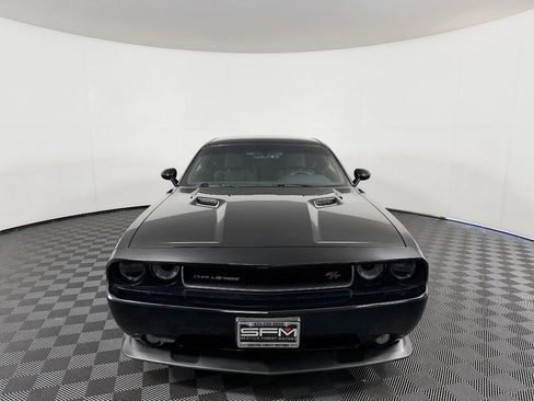 Used 2012 Dodge Challenger R/T RWD image 4