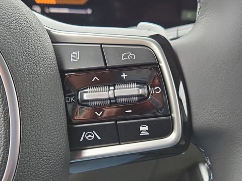 New 2026 Kia Carnival LXS image 31