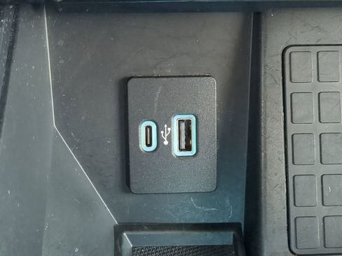 Used 2021 Ford F150 Platinum w/ Equipment Group 701A High image 24