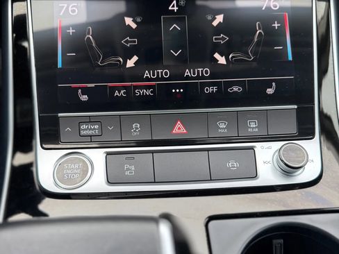 Used 2022 Audi Q7 3.0T Premium image 26