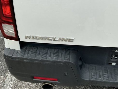 Used 2023 Honda Ridgeline RTL-E image 13